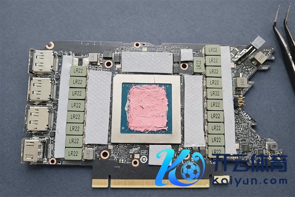 胎死腹中的RTX 3080 Ti 20GB首测！显存更大性能更差